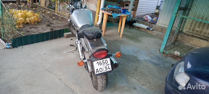 Suzuki Desperado VZ400