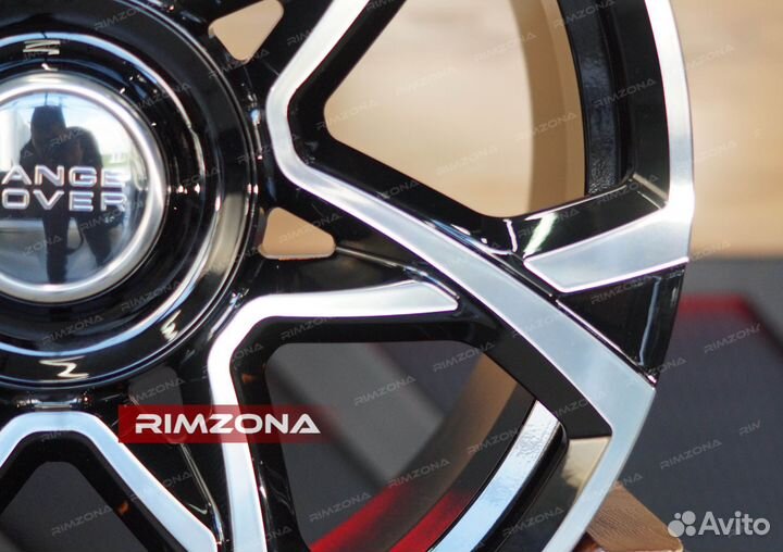 Кованые диски R22 на Range Rover