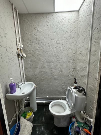 Офис, магазин, шоурум, склад 15 м². Собственник