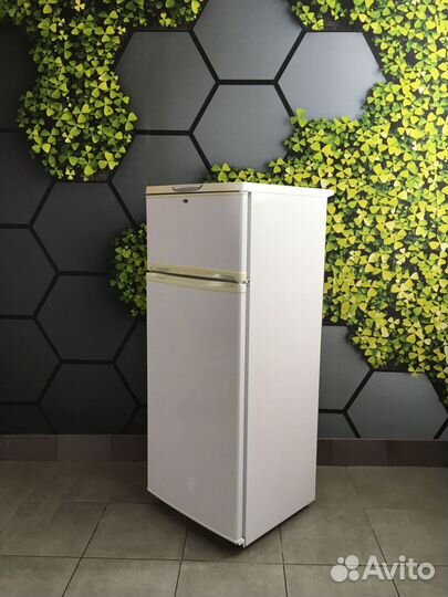 Холодильник бу двухкамерный. Доставка