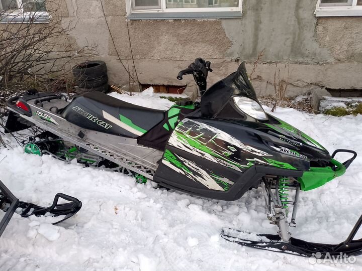 Arctic CAT M8