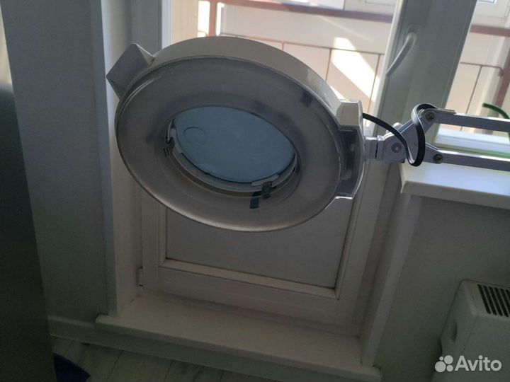 Лампа лупа для косметолога