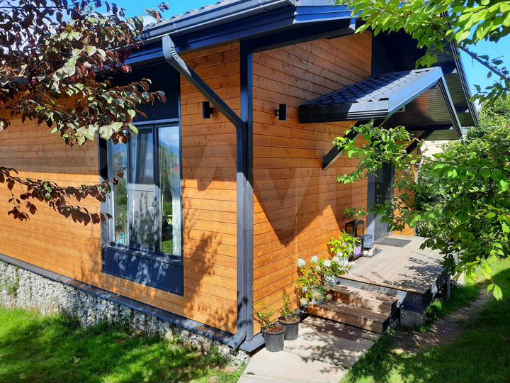 Дом 62 м² на участке 5 сот.