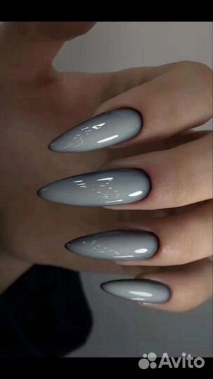 Маникюр с покрытием гель-лаком