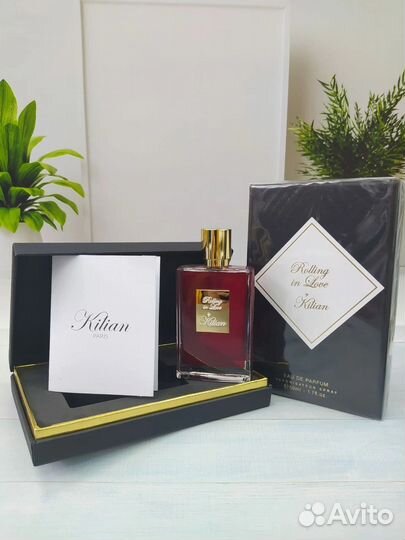 Духи Kilian в книжке