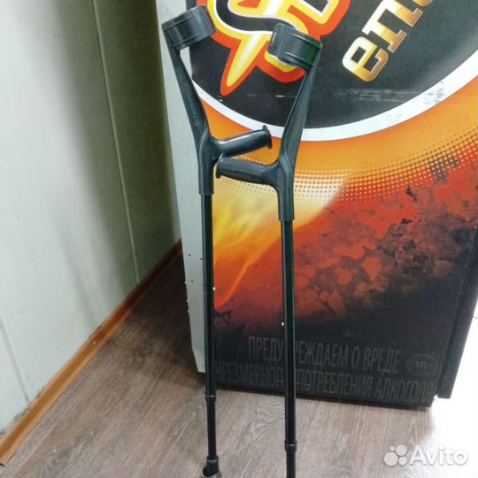 Трости. Костыли новые