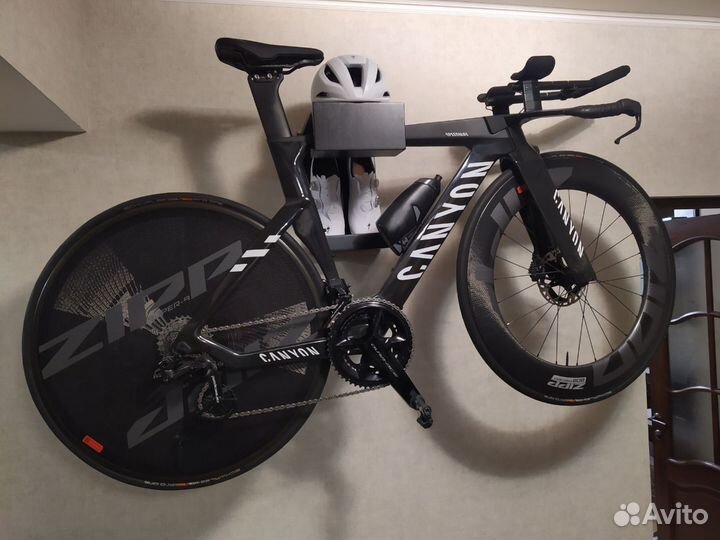 Крепление на стену для велосипеда