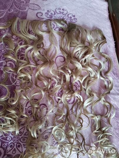 Волосы накладные на заколках