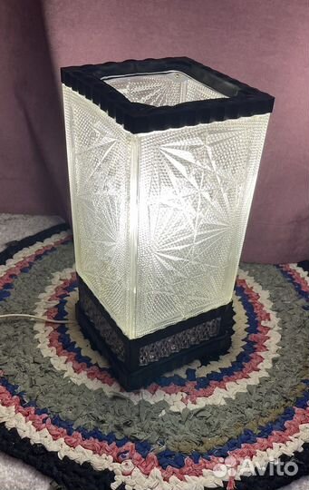 Лампа настольная сенсорная