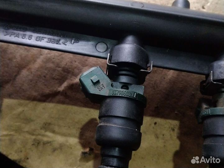 Форсунки топливные 06A133317A VAG 1.6L AKL