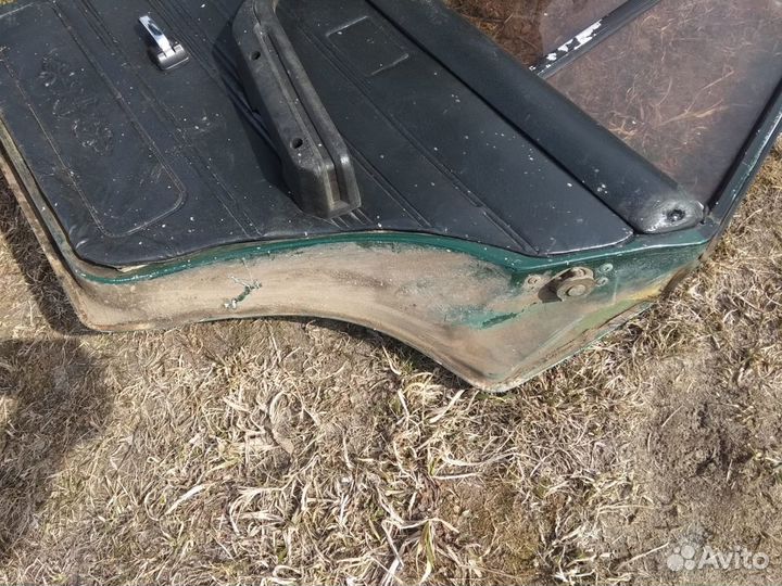 Дверь задняя ваз 2104