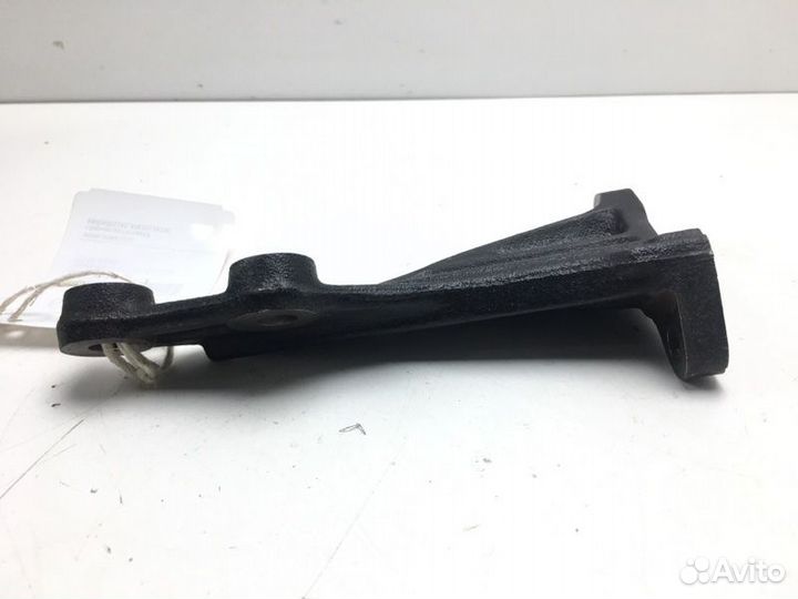 Кронштейн кпп левый Toyota Mark Ii GX100 1GFE 2000