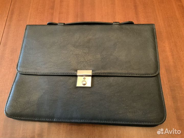 Папка - портфель для студентов