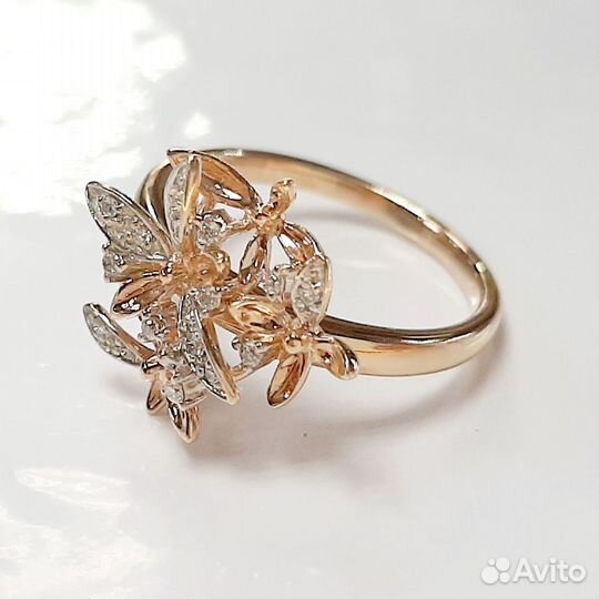 Золотое кольцо с бриллиантами