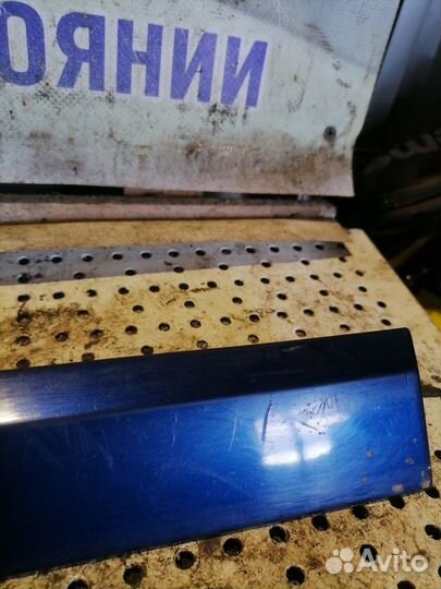 Молдинг двери Opel Astra H