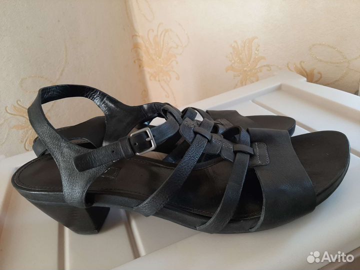 Босоножки ecco и tamaris кожаные 41