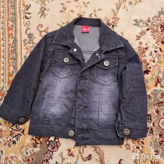 Джинсовая курточка на мальчика 2-3 года