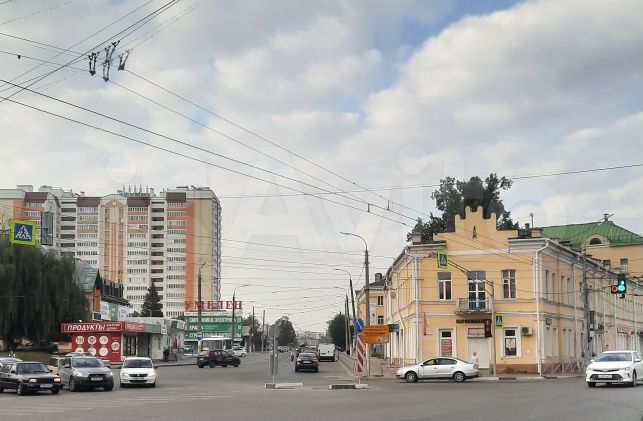 Комната 23 м² в 5-к., 2/2 эт.