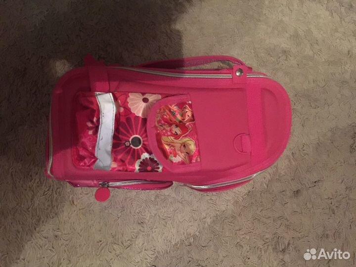 Рюкзак школьный