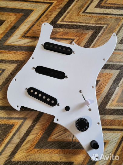 Пикгард stratocaster