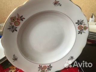 Продаю тарелки