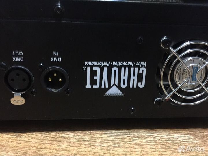 Вращаюшиеся головы chauvet intimidator spot OUO