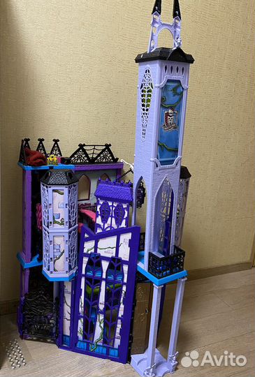 Школа монстров