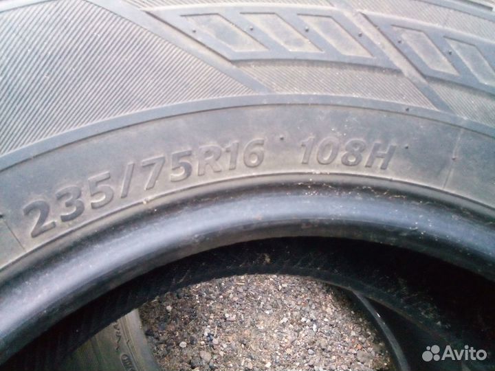 Hankook Dynapro HP RA23 235/75 R16