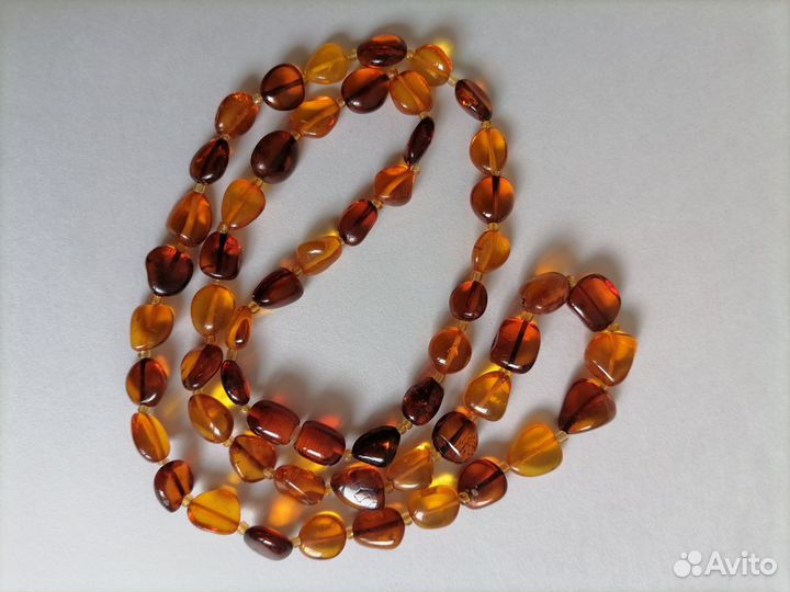 Янтарные бусы