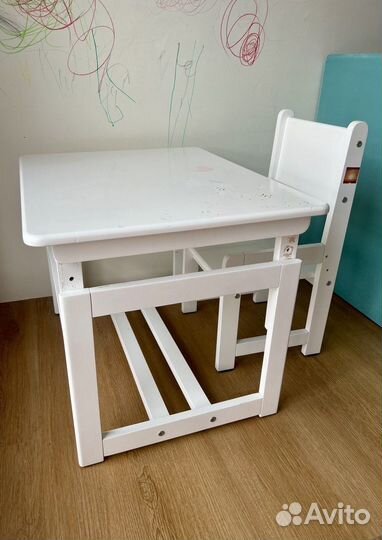Детский стол и стул