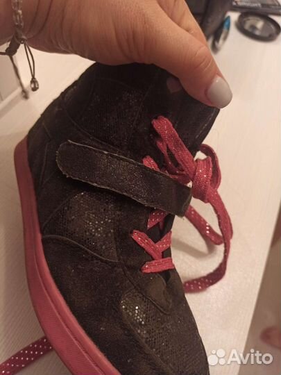 Ботинки для девочки