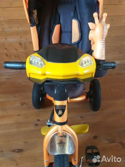 Велосипед трехколесный lamborghini