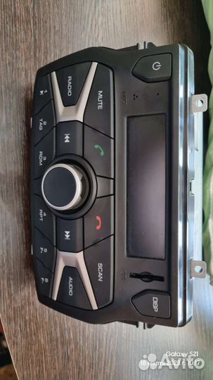 Магнитола LADA vesta вместе с рамкой