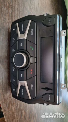 Магнитола LADA vesta вместе с рамкой