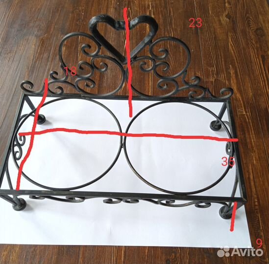 Подставка для кормления мелких собак или кошки