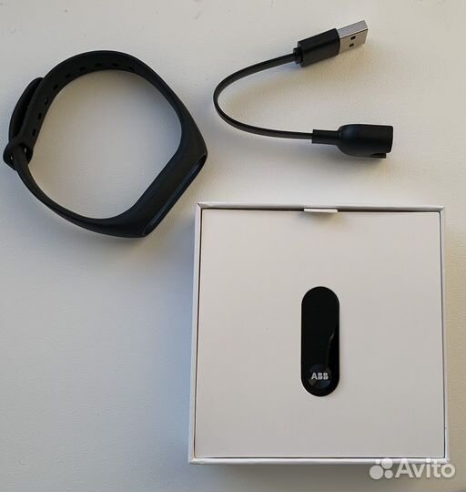 Фитнес браслет Xiaomi Mi Band 2