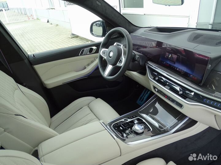 BMW X7 3.0 AT, 2023, 101 км