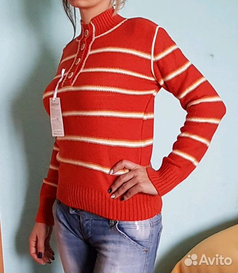 Свитера новые