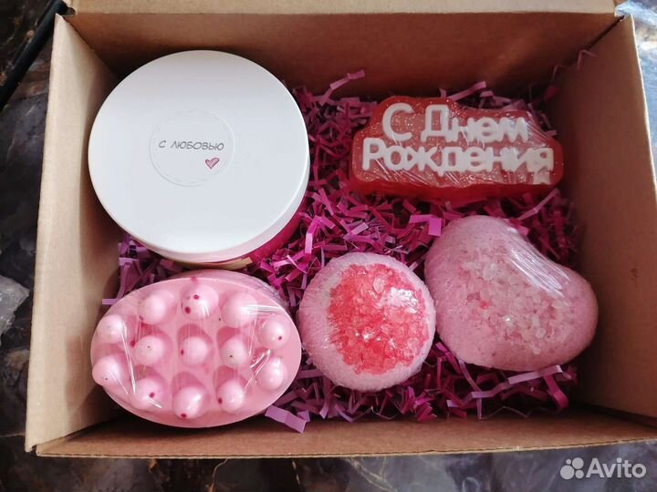 Подарочный бокс