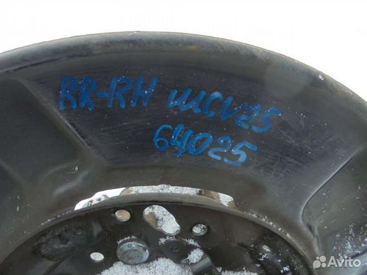 Ступица задняя правая Toyota Camry Gracia MCV25