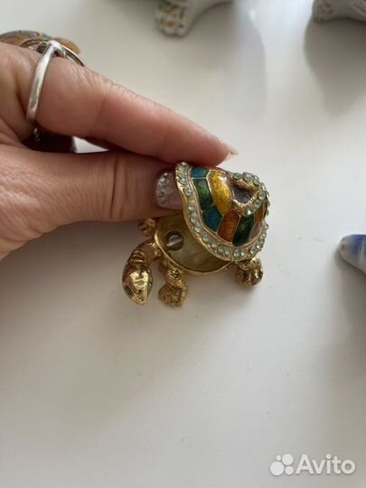 Сувениры черепахи крупные мелкие шкатулки черепаха