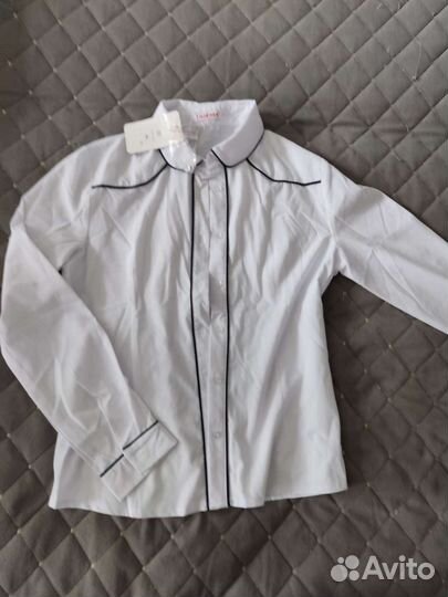 Продам разные новые школьные рубашки для девочки