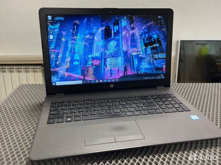 Современный Hp i3/ddr4 6gb/ssdm2