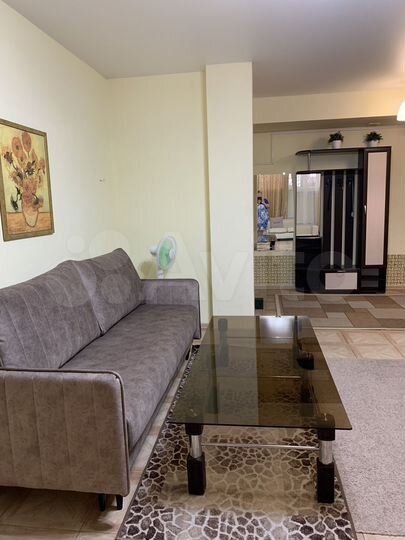 3-к. квартира, 80 м², 1/9 эт.