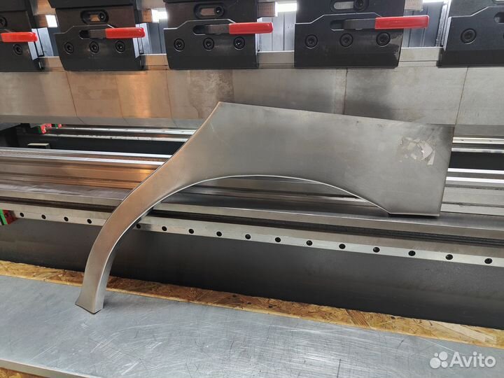 Арка ремонтная на Toyota Lite Ace Noah 5