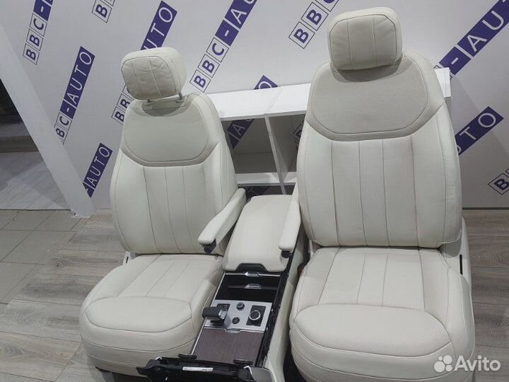 Сиденья комплект Land Rover Range Rover L460 AJ20