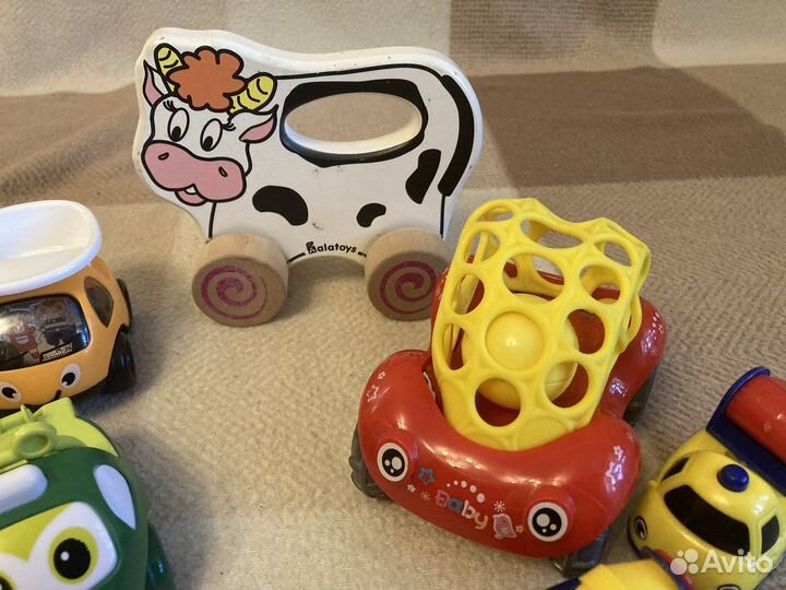 Развивающие игрушки машинки