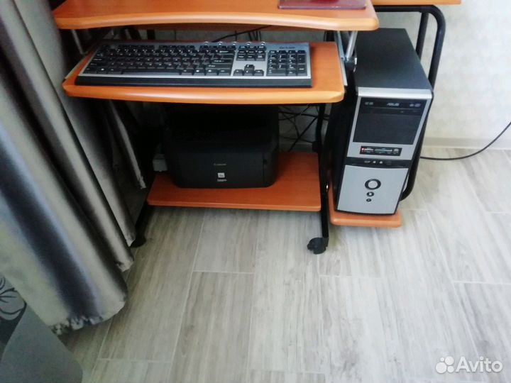 Настольный компьютер