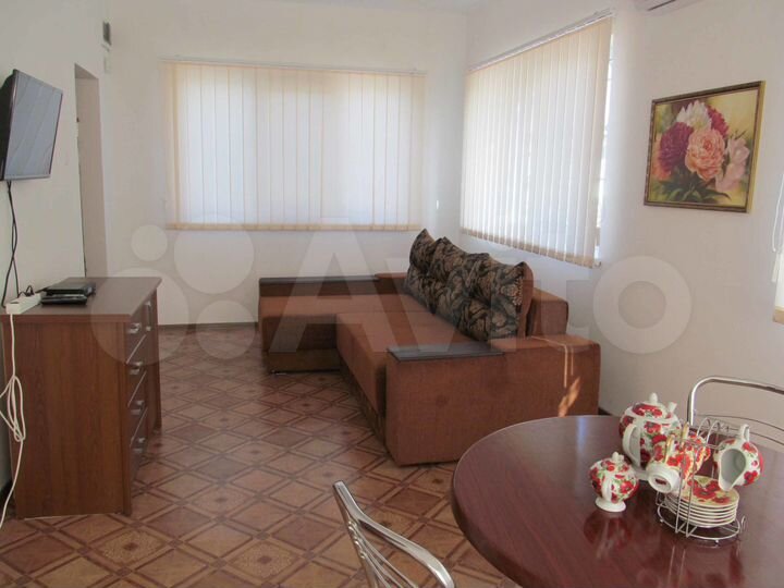 Комната 30 м² в 4-к., 1/2 эт.