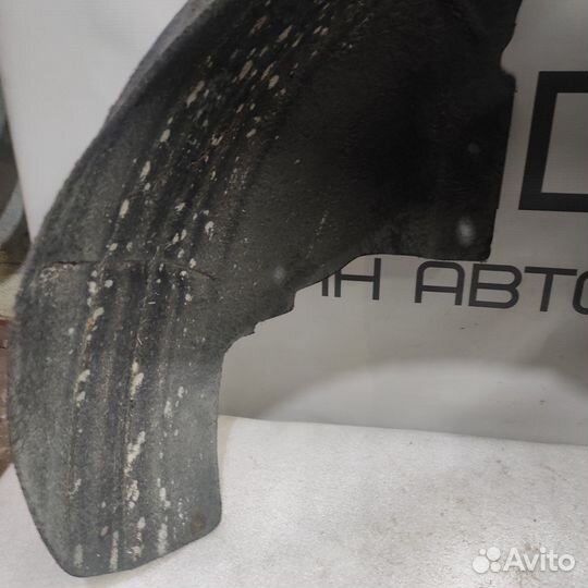 Подкрылок задний левый Ford Focus 2